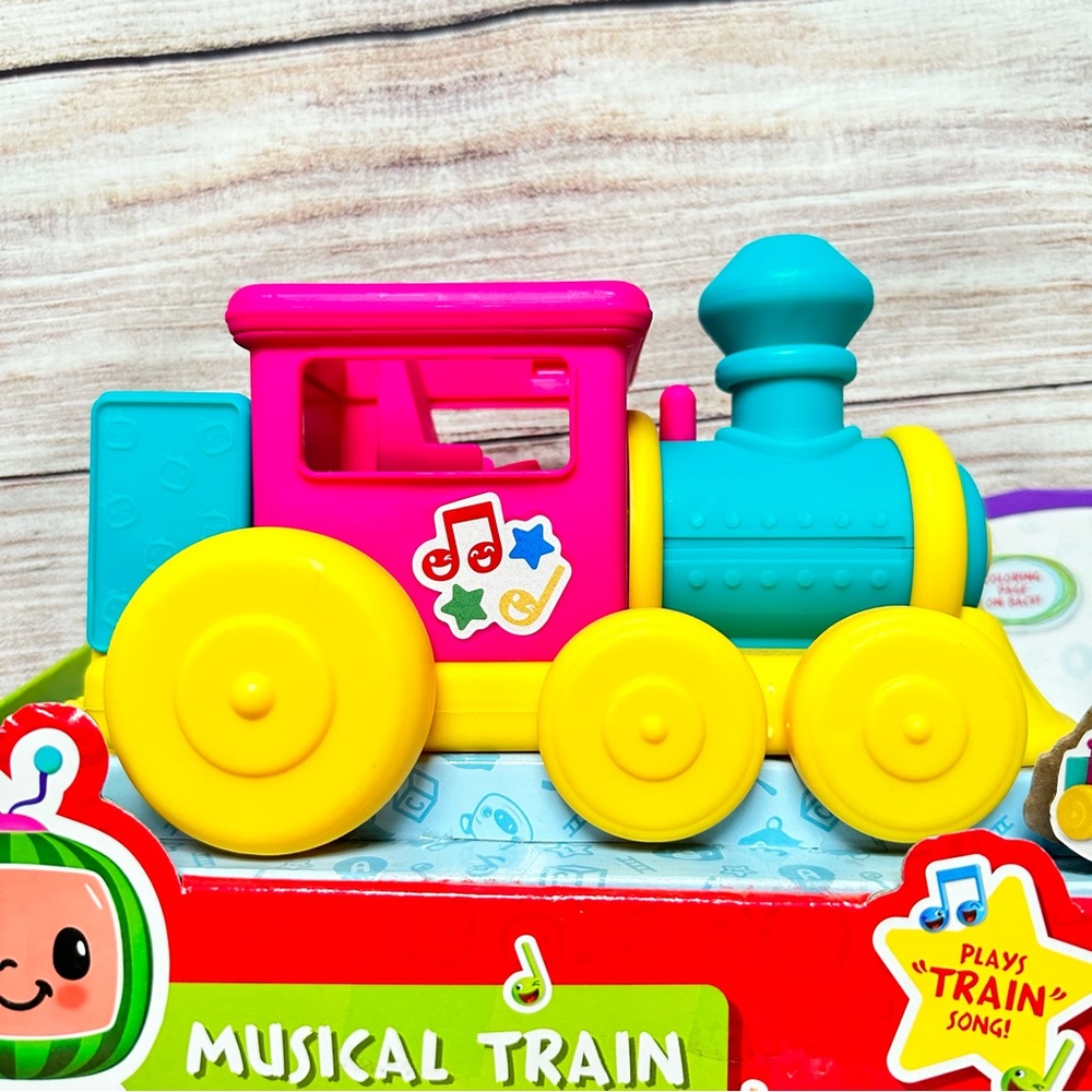 COCOMELON JJ Train Play-set NeW - Picture 3 of 4